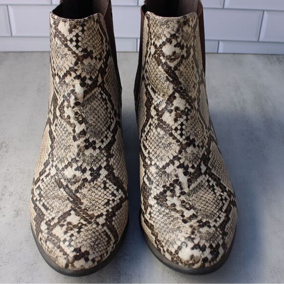 Esprit women’s snake print boots Size 10 - Picture 2 of 6
